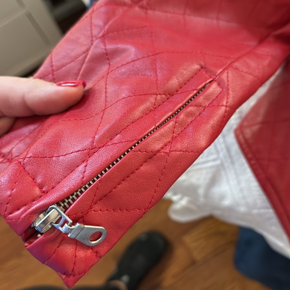 Red faux leather jacket - Picture 6 of 8